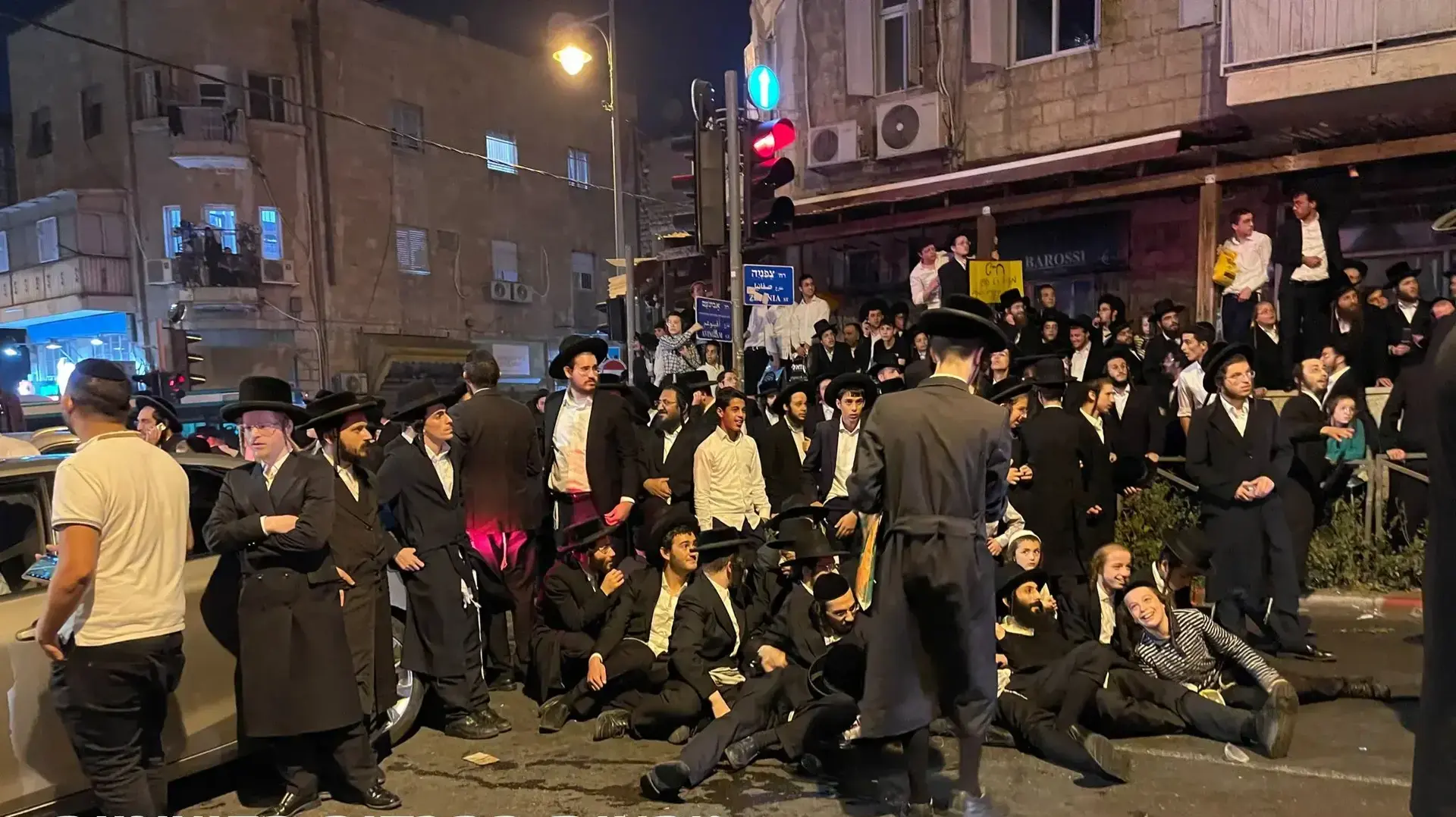 מחאות חרדים קיצוניים בירושלים
14.8.22 מחאות חרדים קיצוניים בירושלים
14.8.22