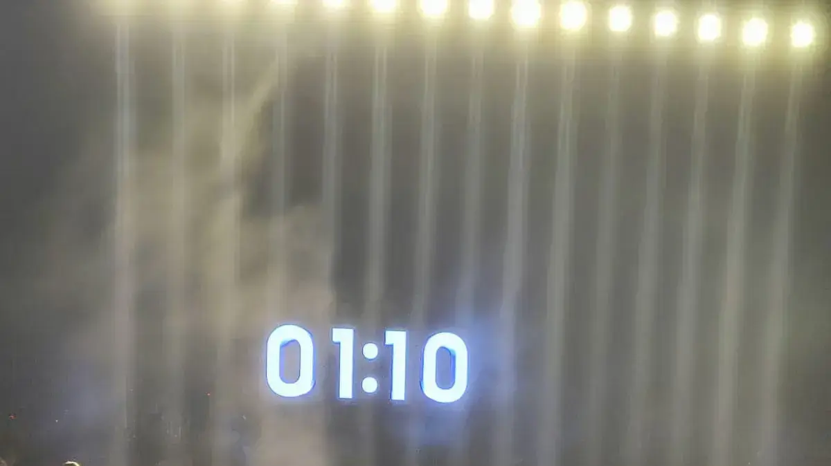 נועה קירל בהופעה, פארק הירקון, תל אביב, 24 באוגוסט 2022