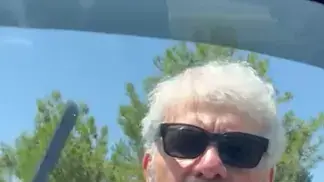 תקיפה של עוברים ושבים בכביש 85 תקיפה של עוברים ושבים בכביש 85