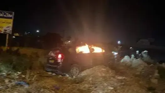 רכבם של המתפללים שהוצת בקבר יוסף שבשכם. 30 באוגוסט 2022