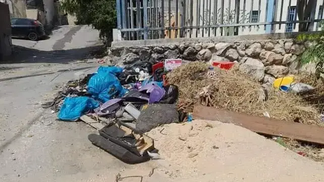 בי"ס עומר חטאב, ג'סר א-זרקא בי"ס עומר חטאב, ג'סר א-זרקא