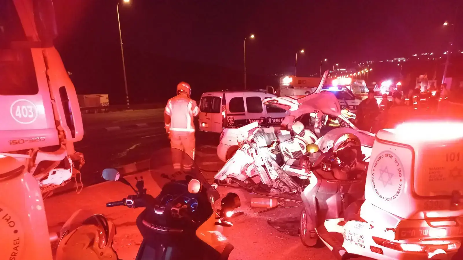 שלושה בני אדם נפצעו אנוש וקשה בתאונת דרכים ליד אריאל. 4 בספטמבר 2022 שלושה בני אדם נפצעו אנוש וקשה בתאונת דרכים ליד אריאל. 4 בספטמבר 2022