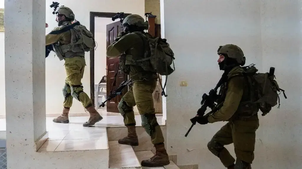 לוחמי צה"ל, שב"כ ומג"ב פעלו בכפרים דורא, חרס, דיר אל עסל, ביתא ובעיר טול כרם, 7 בספטמבר 2022 לוחמי צה"ל, שב"כ ומג"ב פעלו בכפרים דורא, חרס, דיר אל עסל, ביתא ובעיר טול כרם, 7 בספטמבר 2022