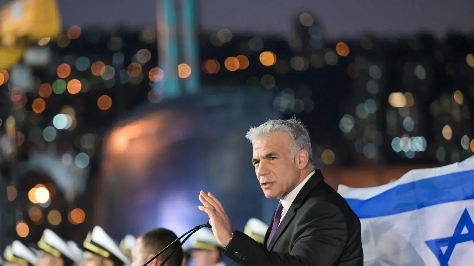 ראש הממשלה יאיר לפיד בטקס סיום קורס חובלים, בבסיס חיל הים 7 בספטבמר 2022 ראש הממשלה יאיר לפיד בטקס סיום קורס חובלים, בבסיס חיל הים 7 בספטבמר 2022