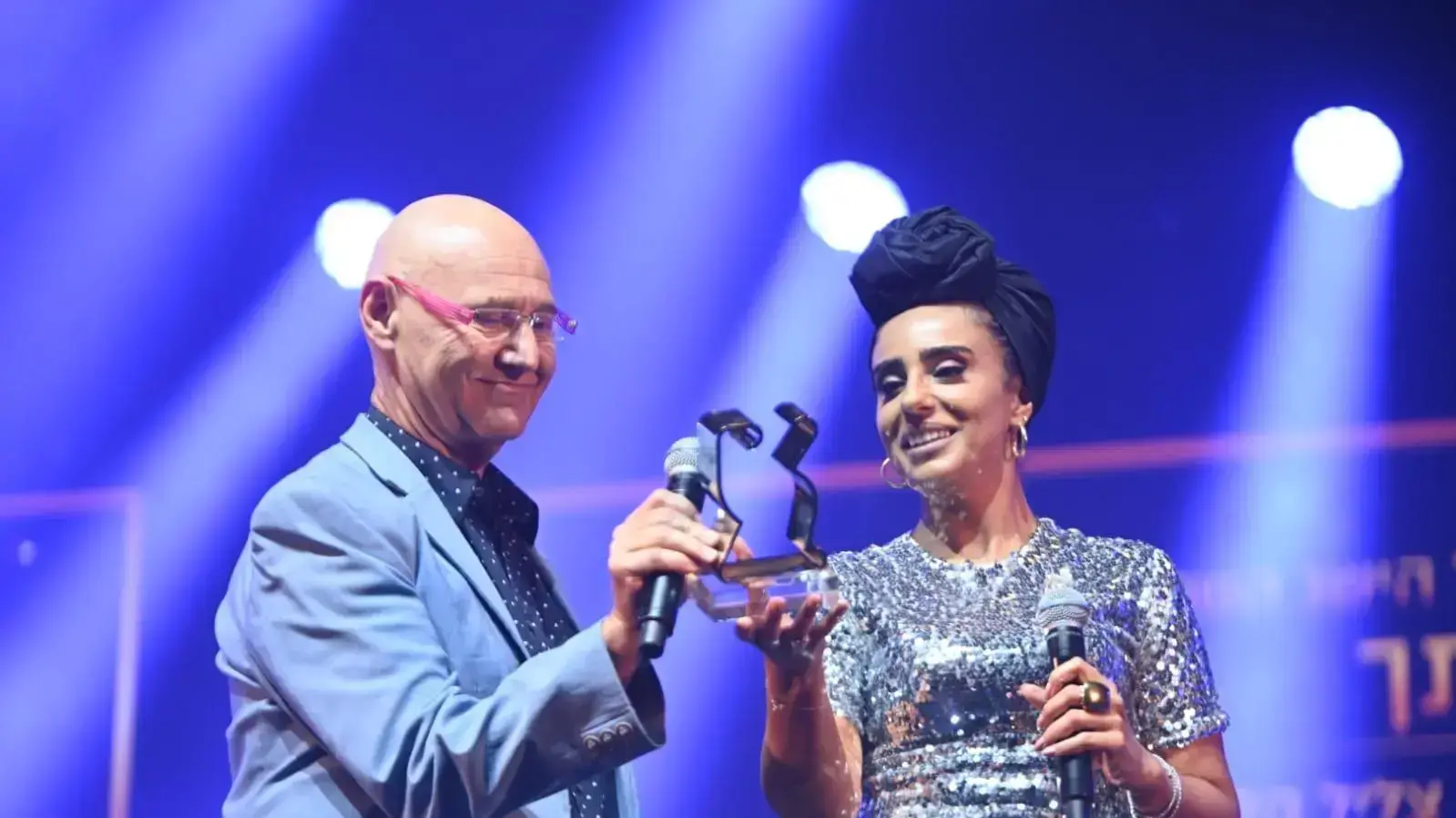 נרקיס מקבלת פרס אקו"ם מיאיר ניצני נרקיס מקבלת פרס אקו"ם מיאיר ניצני