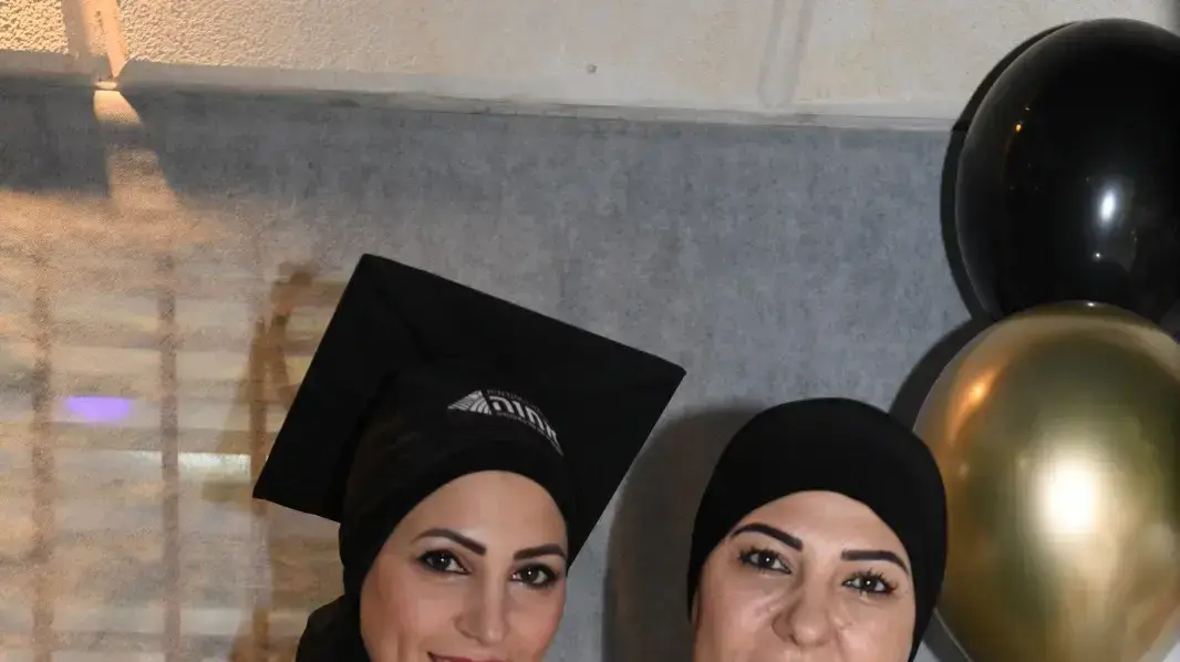 אמינה אבו סיאם, שכלה את בתה רבאב אמינה אבו סיאם, שכלה את בתה רבאב