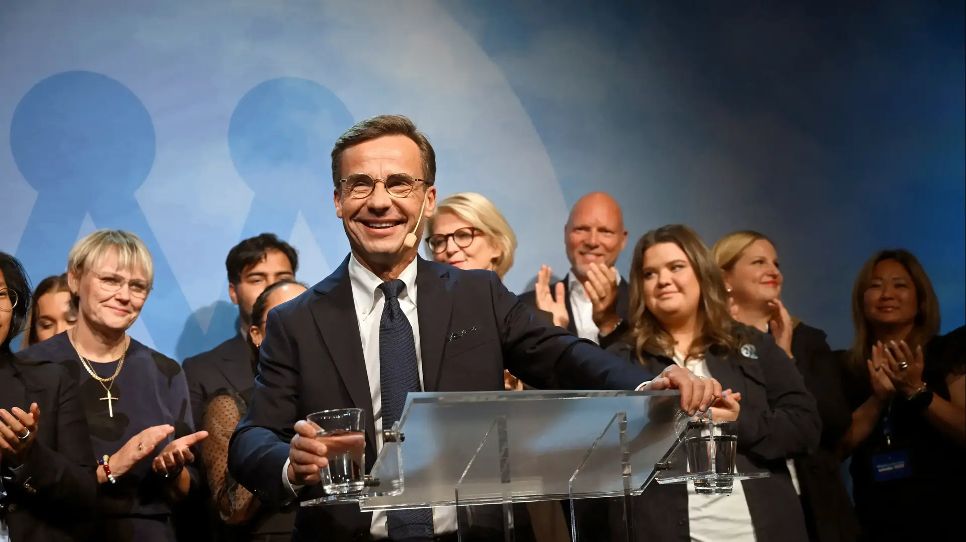 מנהיג מפלגת הימין המתון בשבדיה אולף קריסטרסון נושא נאום בשטוקהולם. 11 בספטמבר 2022. מנהיג מפלגת הימין המתון בשבדיה אולף קריסטרסון נושא נאום בשטוקהולם. 11 בספטמבר 2022.