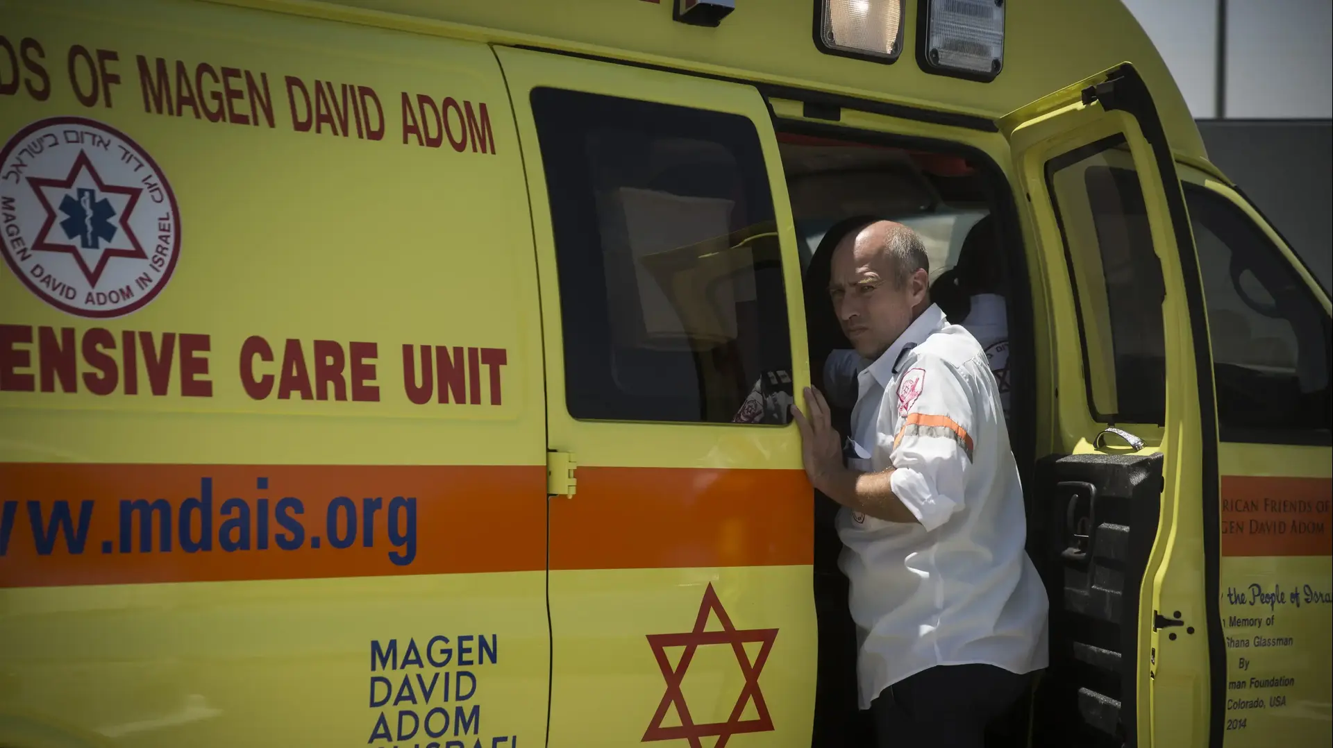 ניידת מד"א 