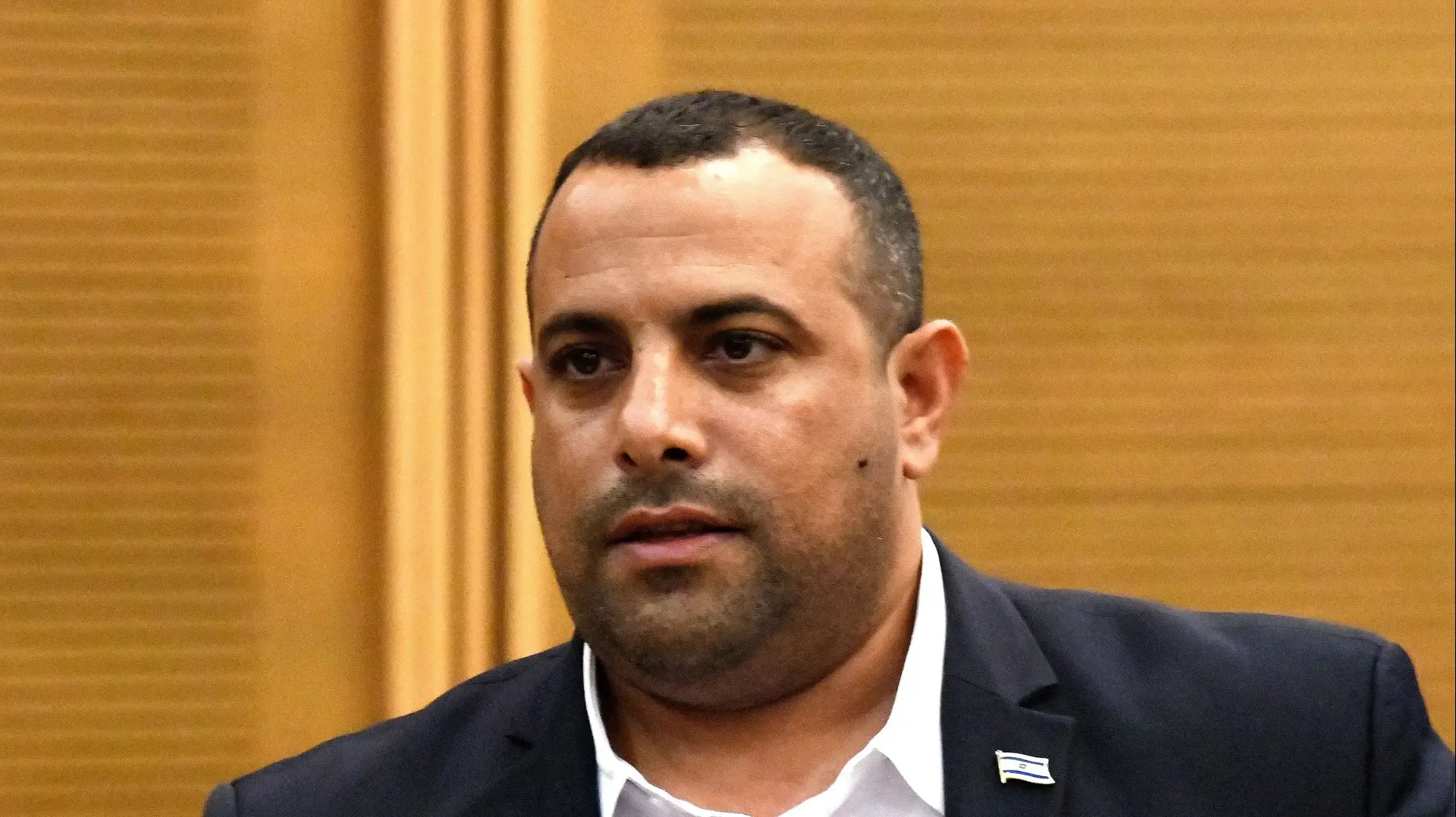 אביר קארה בהגשת הרשימות לבחירות לכנסת, 18 בספטמבר 2022