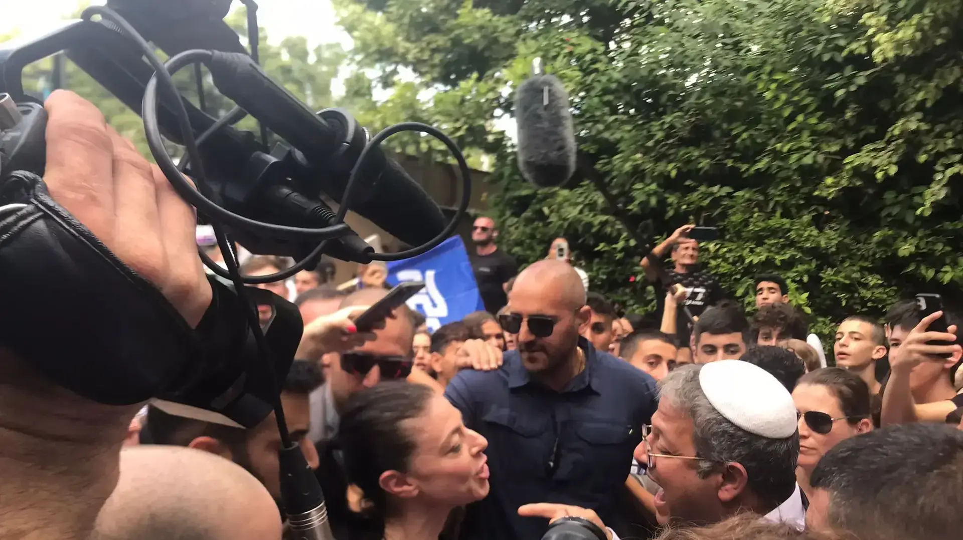 מרב מיכאלי ואיתמר בן גביר בתיכון בליך 20 בספטמבר 2022 מרב מיכאלי ואיתמר בן גביר בתיכון בליך 20 בספטמבר 2022