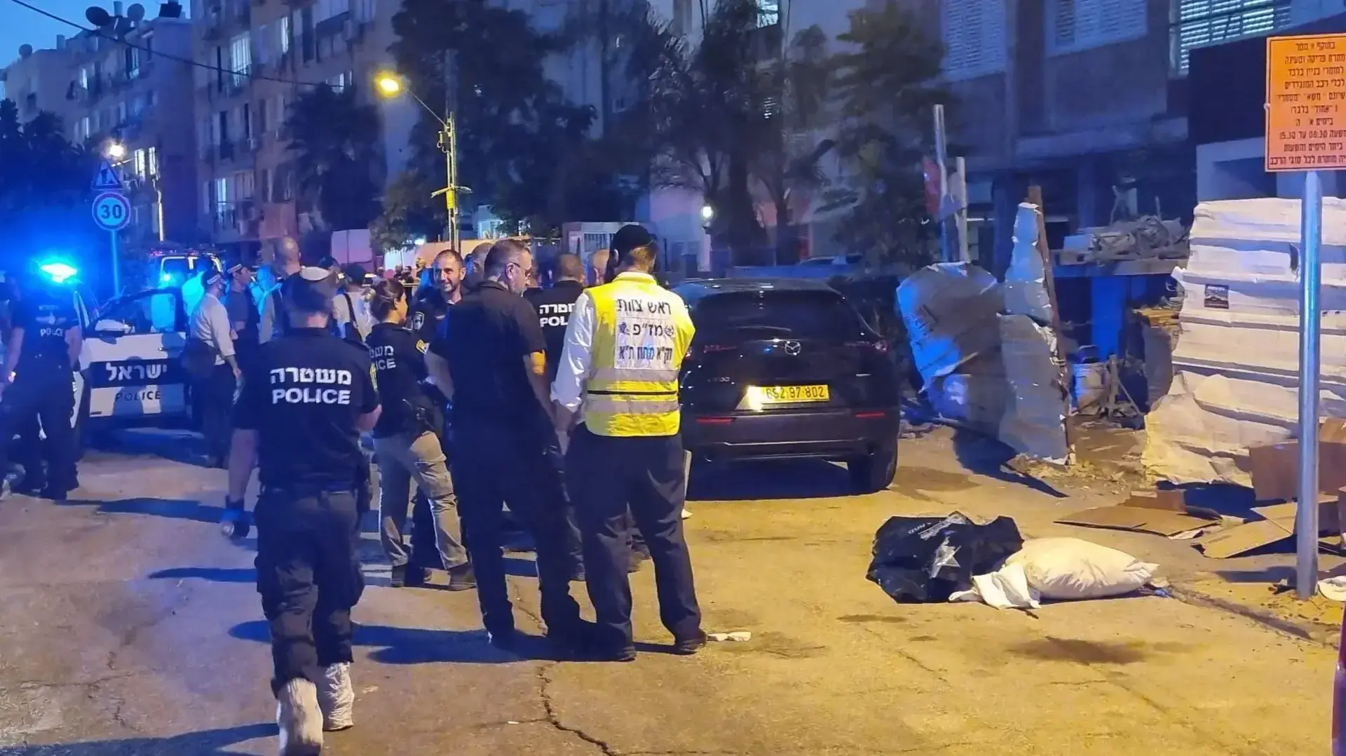 זירת החשד לרצח בחולון 20 בפסטמבר 2022