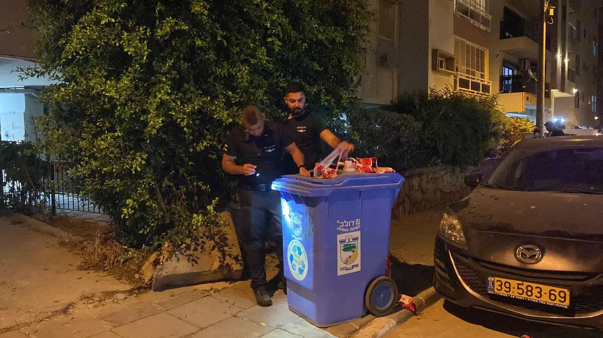 זירת החשד לרצח בחולון 20 בפסטמבר 2022 זירת החשד לרצח בחולון 20 בפסטמבר 2022