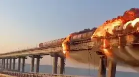פיצוץ בגשר קרים ברוסיה כתוצאה משריפת מיכל דלק. 8 באוקטובר 2022 פיצוץ בגשר קרים ברוסיה כתוצאה משריפת מיכל דלק. 8 באוקטובר 2022