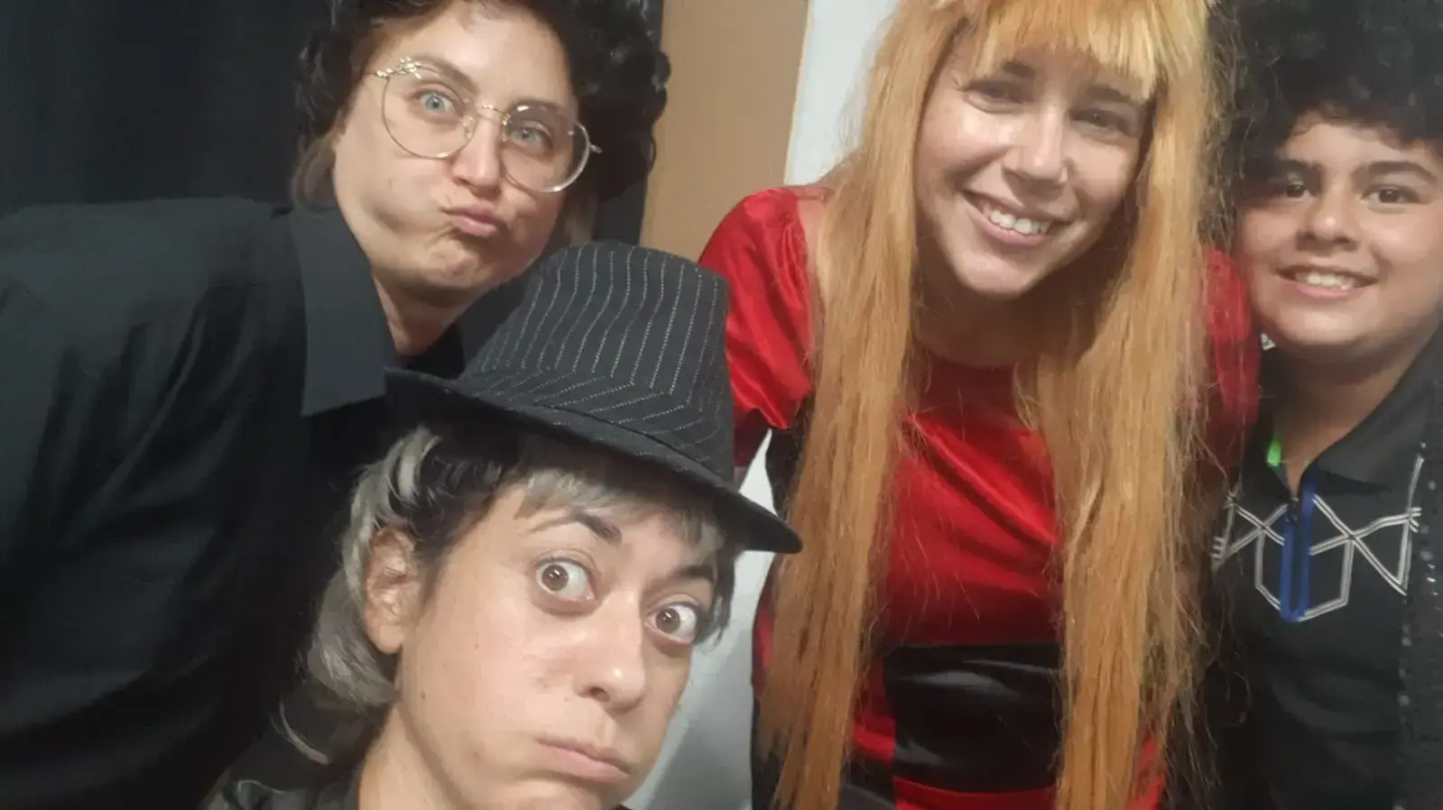 פנינה רינצלר פנינה רינצלר