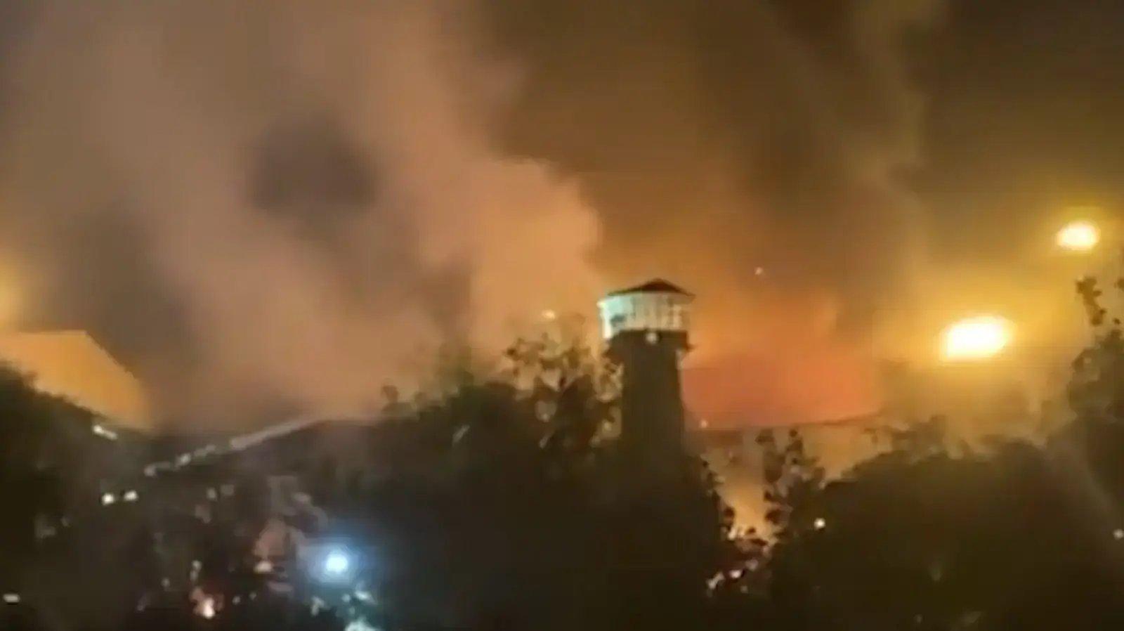 אש בבית הסוהר אווין לאסירים פוליטיים בטהראן, 15 באוקטובר 2022