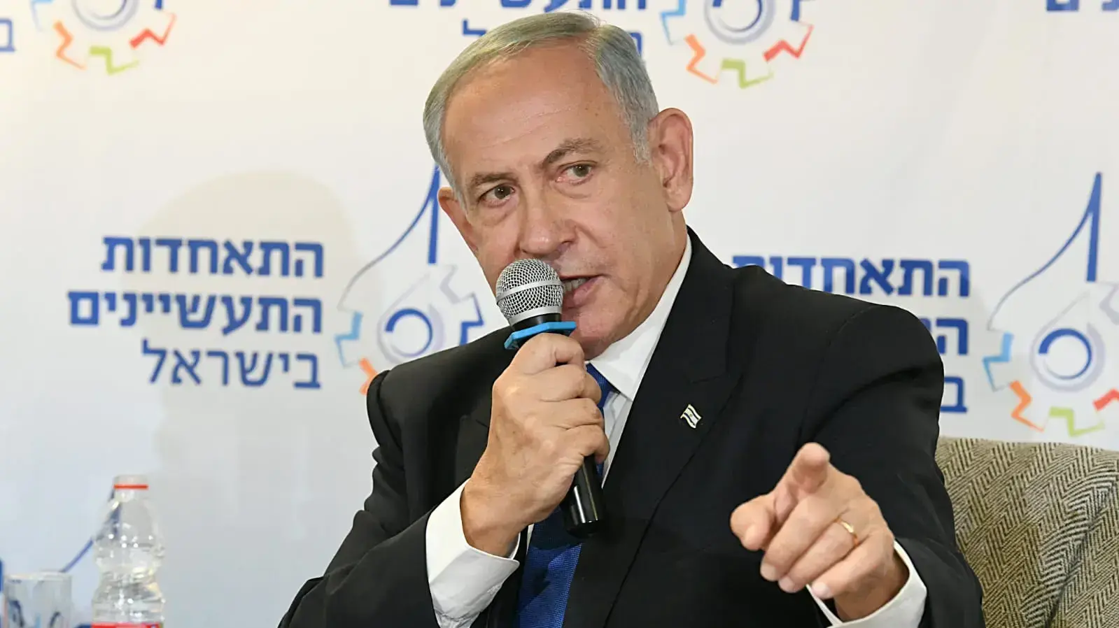 יו"ר האופוזיציה בנימין נתניהו בכנס התאחדות התעשיינים של ישראל.

19 באוקטובר 2022