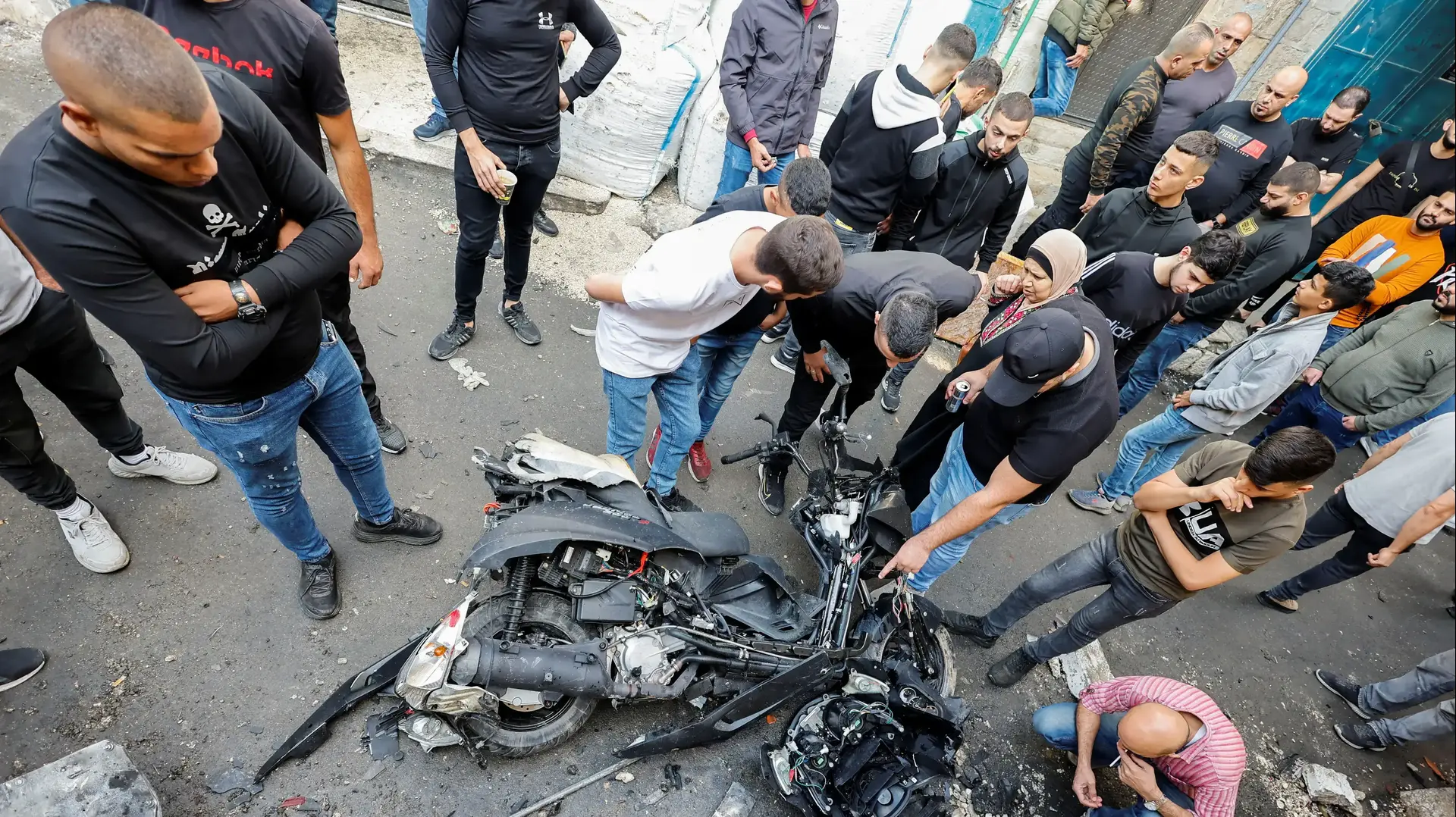 זירת החיסול של פעיל ב"גוב האריות" תאמר אל-כילאני בשכם 23 באוקטובר 2022 זירת החיסול של פעיל ב"גוב האריות" תאמר אל-כילאני בשכם 23 באוקטובר 2022