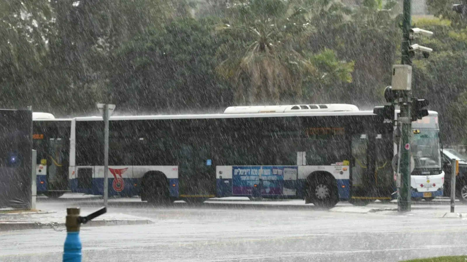 גשם בתל אביב 25 באוקטובר 2022 גשם בתל אביב 25 באוקטובר 2022