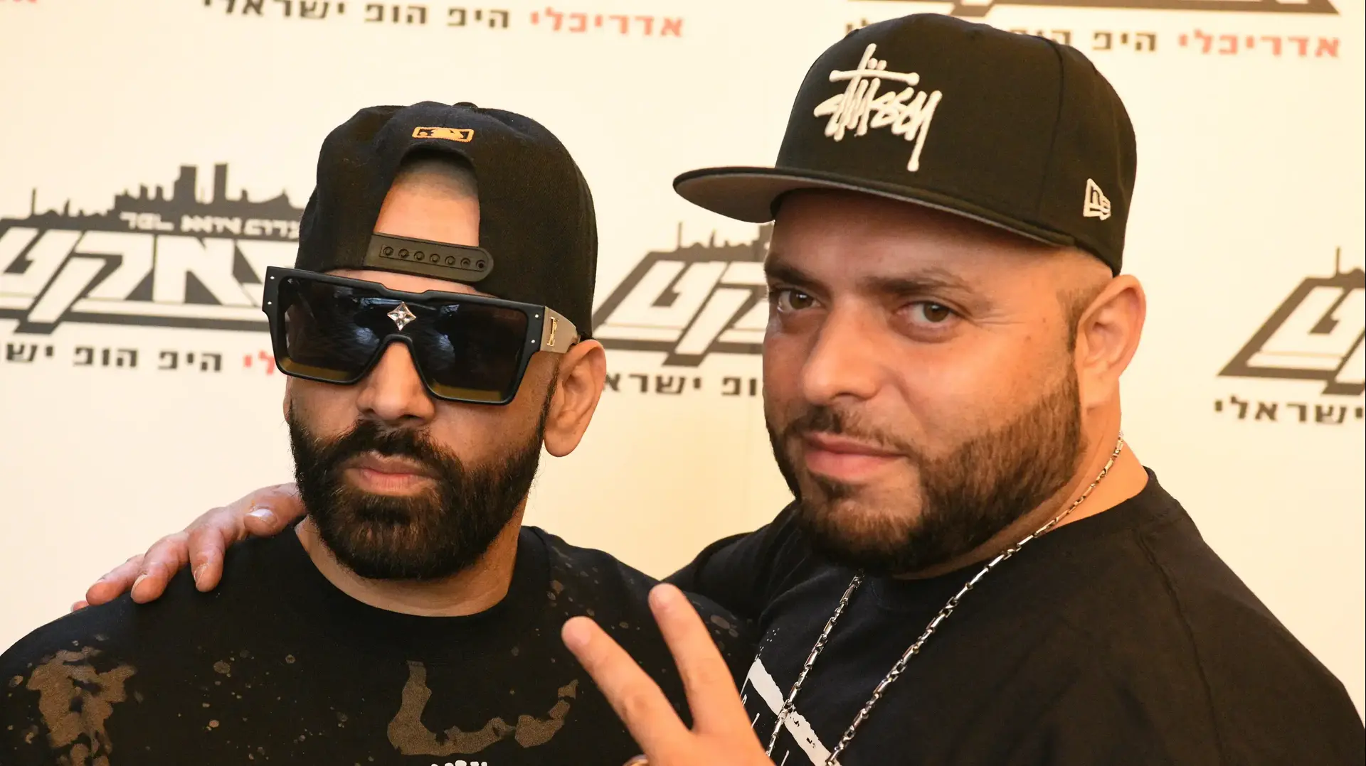 סאבלימינל הצל סאבלימינל הצל