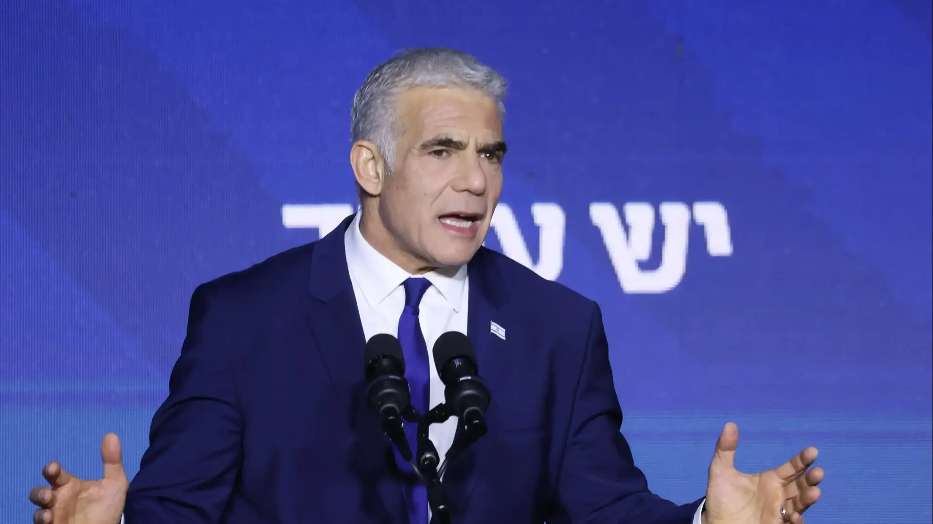 יו"ר יש עתיד, יאיר לפיד במהלך נאומו לאחר תוצאות המדגם 2 בנובבמר 2022 