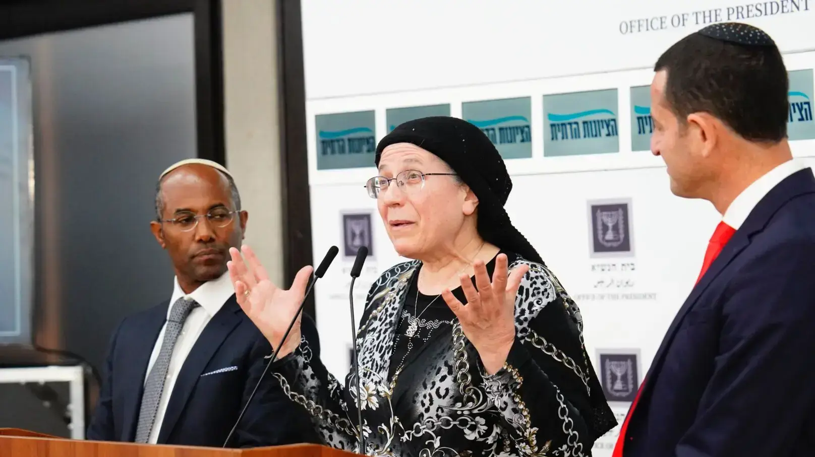 ח"כ אורית סטרוק מטעם מפלגת האיחוד הלאומי בסיעת הציונות הדתית בבית הנשיא. 10 בנובמבר 2022 ח"כ אורית סטרוק מטעם מפלגת האיחוד הלאומי בסיעת הציונות הדתית בבית הנשיא. 10 בנובמבר 2022