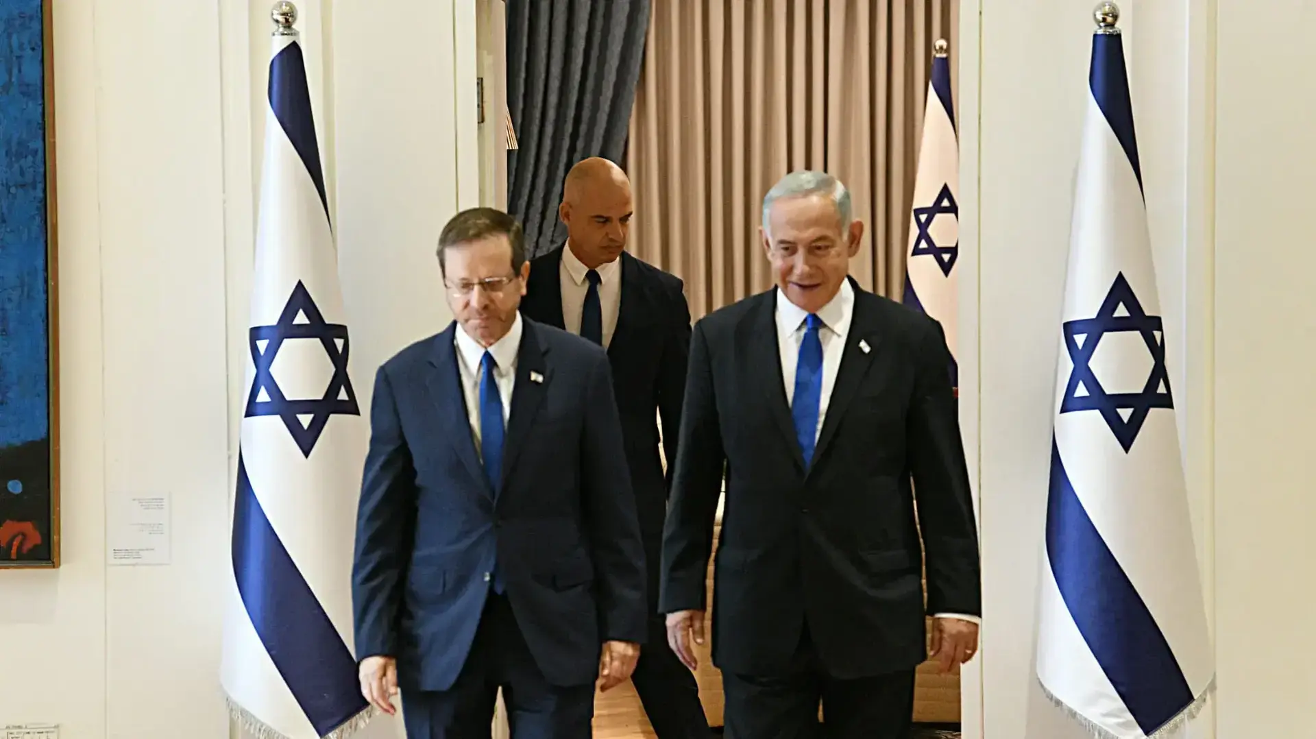 נשיא המדינה יצחק הרצוג מטיל את מלאכת הרכבת הממשלה על בנימין נתניהו, בית הנשיא, ירושלים, 13 בנובמבר 2022 נשיא המדינה יצחק הרצוג מטיל את מלאכת הרכבת הממשלה על בנימין נתניהו, בית הנשיא, ירושלים, 13 בנובמבר 2022
