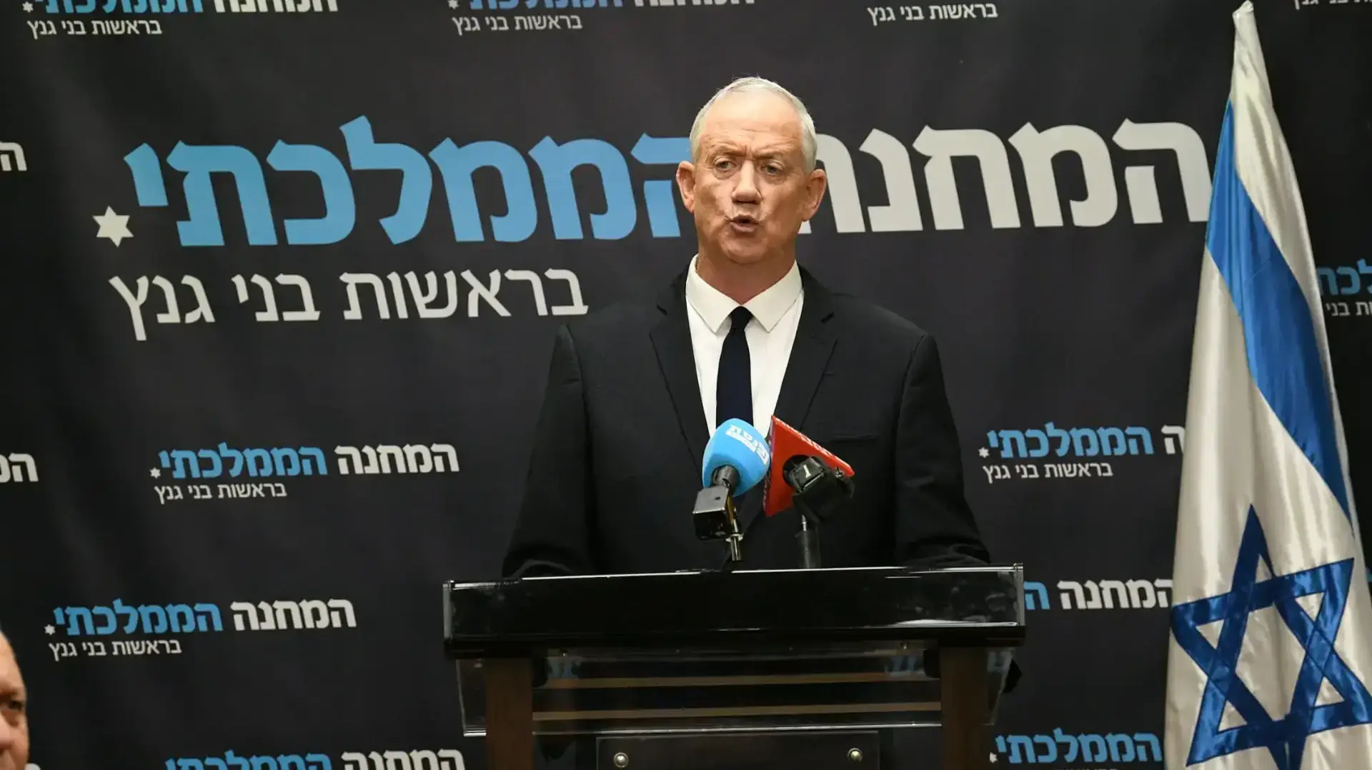 ח"כ בני גנץ בישיבת סיעה ראשונה של מפלגת "המחנה הממלכתי" בהשבעת הכנסת ה25 15 בנובמבר 2022 ח"כ בני גנץ בישיבת סיעה ראשונה של מפלגת "המחנה הממלכתי" בהשבעת הכנסת ה25 15 בנובמבר 2022
