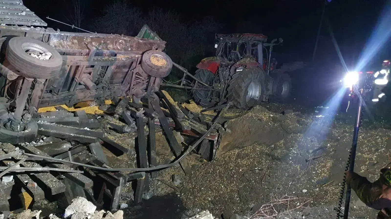 הרקטה ששוגרה מרוסיה לעיר פרזבודו במחוז לובלין שבפולין הרקטה ששוגרה מרוסיה לעיר פרזבודו במחוז לובלין שבפולין