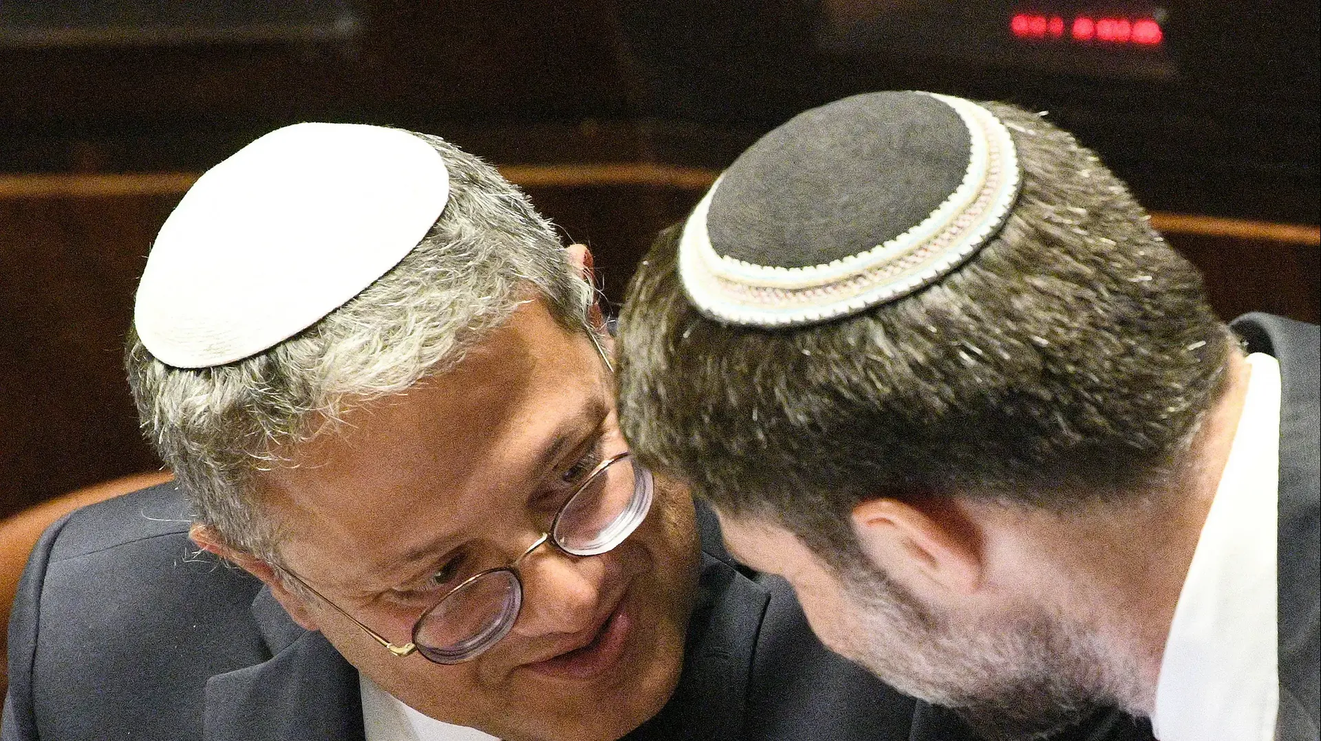 בצלאל סמוטריץ', איתמר בן גביר בהשבעת הכנסת ה-25, 15 בנובמבר 2022 בצלאל סמוטריץ', איתמר בן גביר בהשבעת הכנסת ה-25, 15 בנובמבר 2022