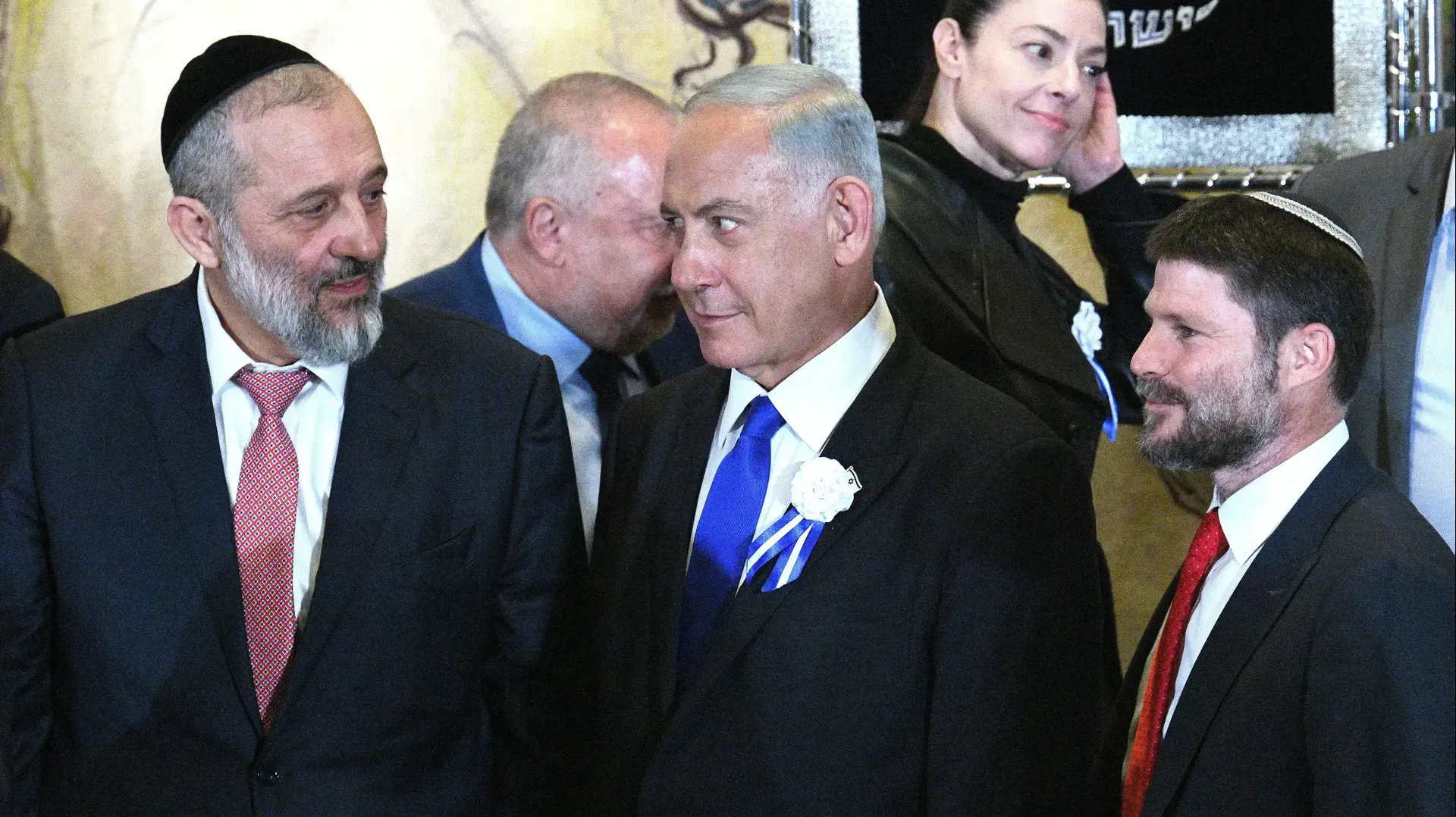 בנימין נתניהו, בצלאל סמוטריץ', אריה דרעי, אביגדור ליברמן בהשבעת הכנסת ה-25, 15 בנובמבר 2022