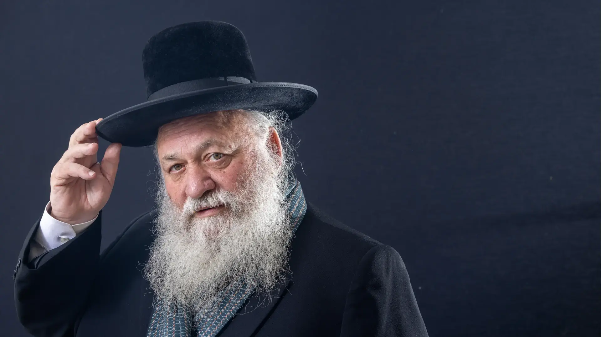 יצחק גולדקנופף יצחק גולדקנופף
