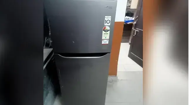 המקרר שבו אוסחנו חלקי גופתה של שראדהה וואלקאר, שנרצחה על ידי בן זוגה בדלהי