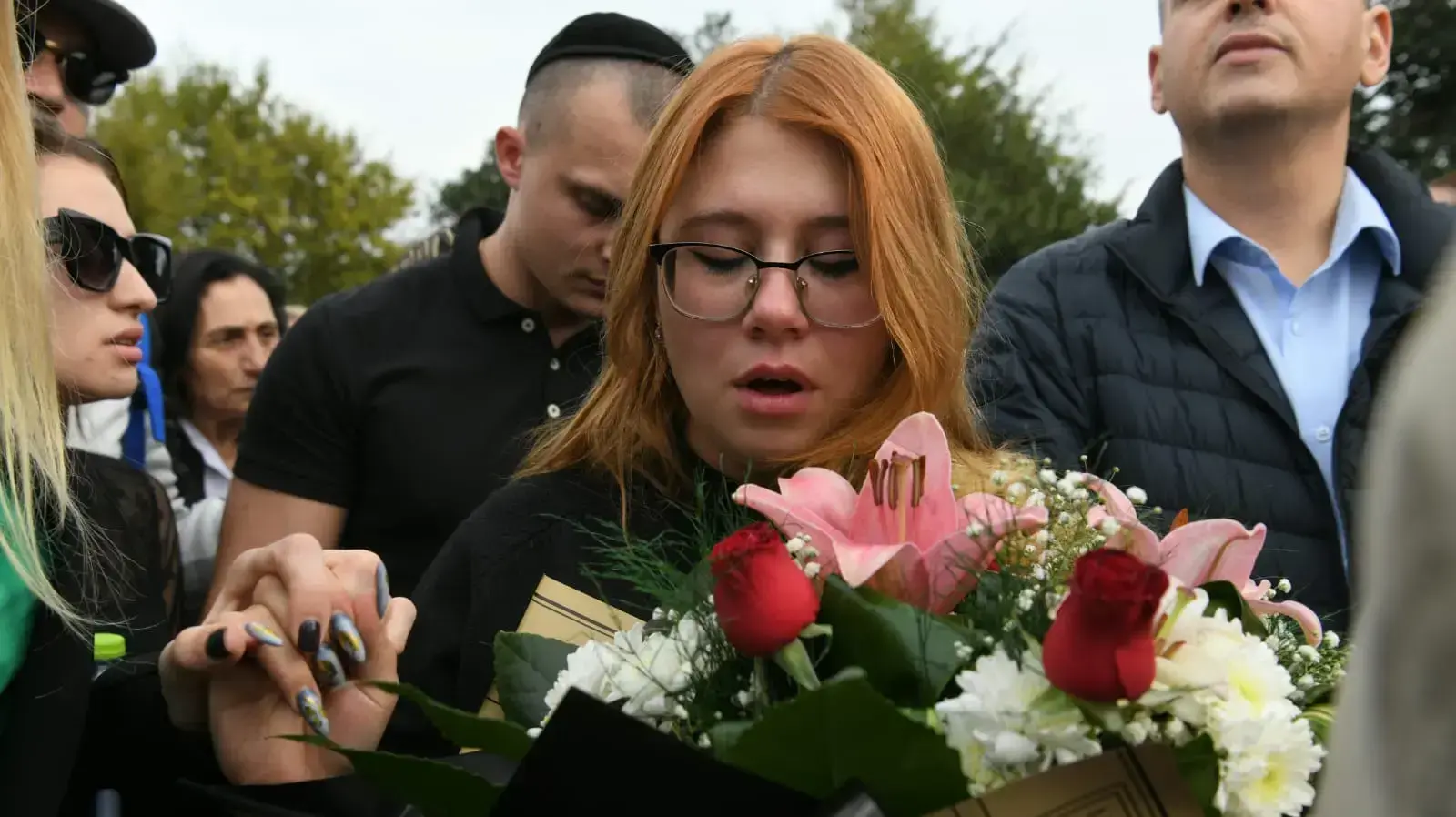 הלוויתו של יורי וולקוב. בית העלמין, חולון 27 בנובמבר 2022 הלוויתו של יורי וולקוב. בית העלמין, חולון 27 בנובמבר 2022