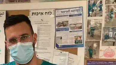 ד"ר אחמד מחאג'נה, רופא בבית חולים הדסה עין כרם שהושעה מתפקידו בטענה שנתן אוכל לאסיר. 