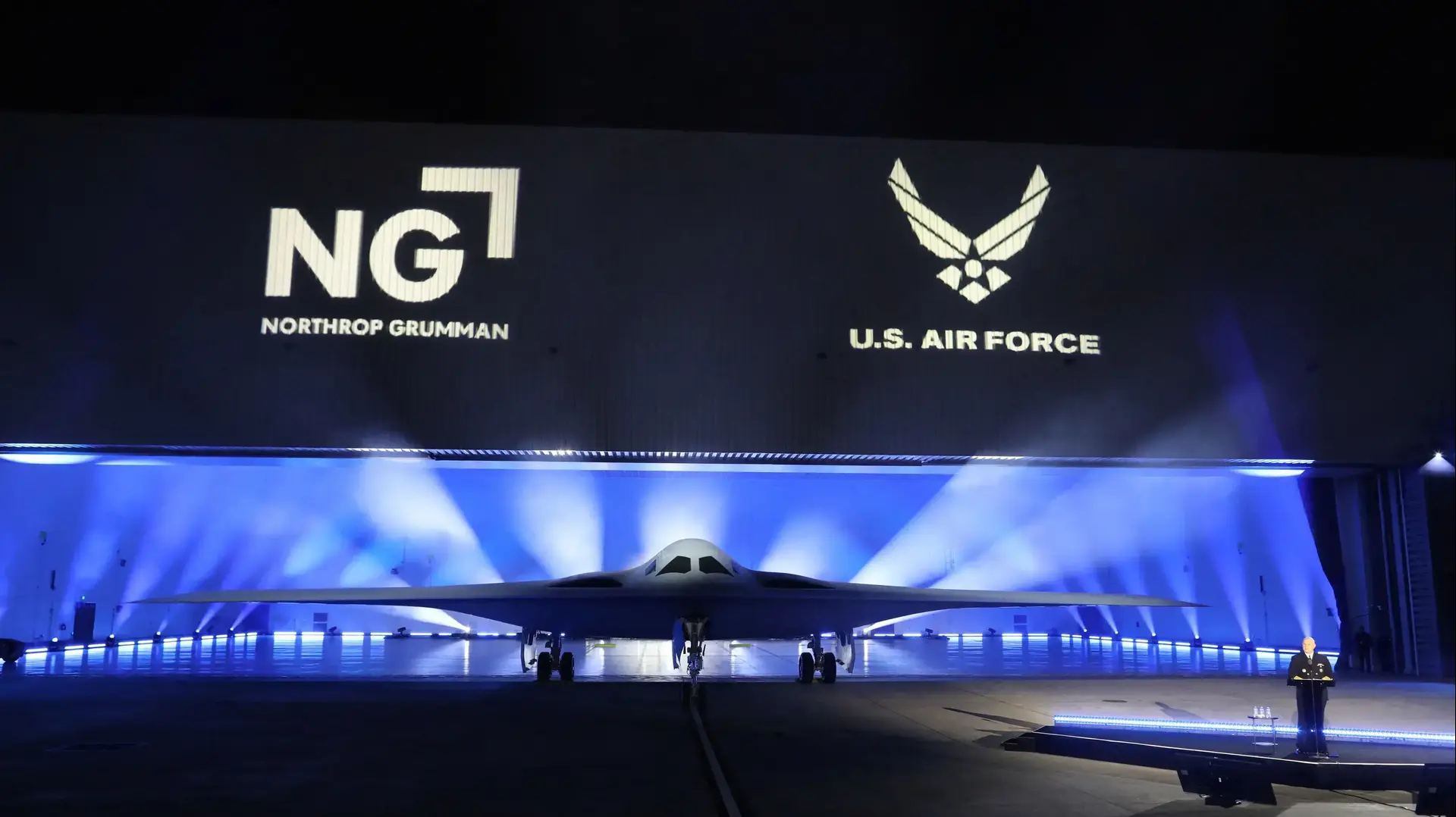 מטוס B-21 החדש של חיל האוויר האמריקני מטוס B-21 החדש של חיל האוויר האמריקני