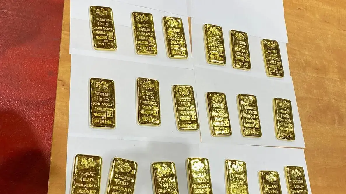 רשות המסים סיכלה ניסיון הברחה של 20 ק"ג זהב שהוסתרו ברכב במעבר אלנבי רשות המסים סיכלה ניסיון הברחה של 20 ק"ג זהב שהוסתרו ברכב במעבר אלנבי