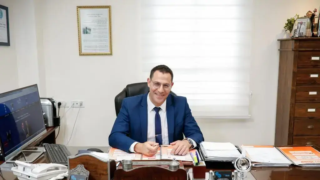 עורך דין איתן סטולר,יו״ר משותף ועדת תעבורה ארצית מטעם לשכת עורכי הדין,בעלים ושותף במשרד סטולר ושות משרד עורכי דין המתמחה בדיני תעבורה בכל הארץ עורך דין איתן סטולר,יו״ר משותף ועדת תעבורה ארצית מטעם לשכת עורכי הדין,בעלים ושותף במשרד סטולר ושות משרד עורכי דין המתמחה בדיני תעבורה בכל הארץ