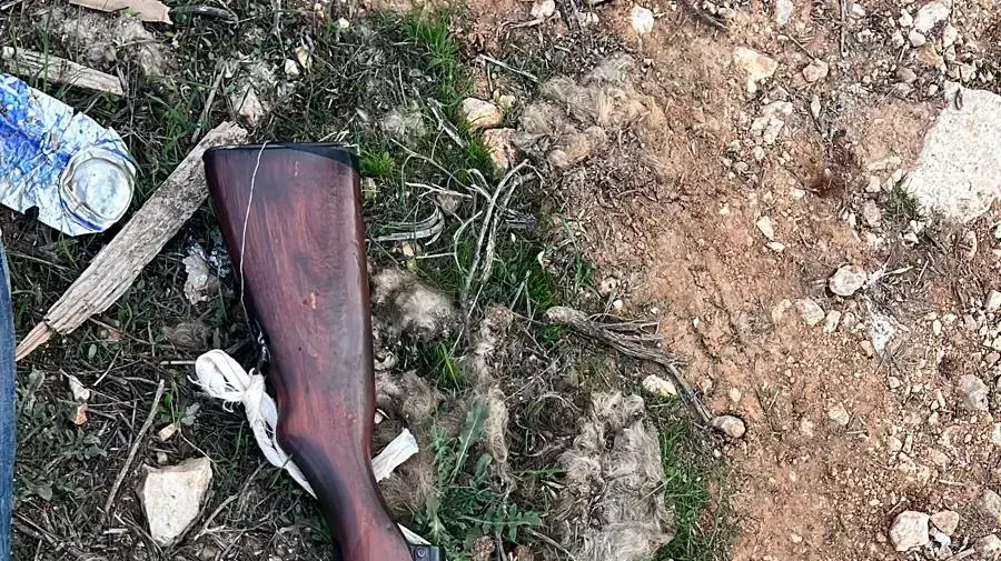 הנשק ששימש את החשוד בפיגוע סמוך לישוב עופרה 7 בדצמבר 2022 הנשק ששימש את החשוד בפיגוע סמוך לישוב עופרה 7 בדצמבר 2022