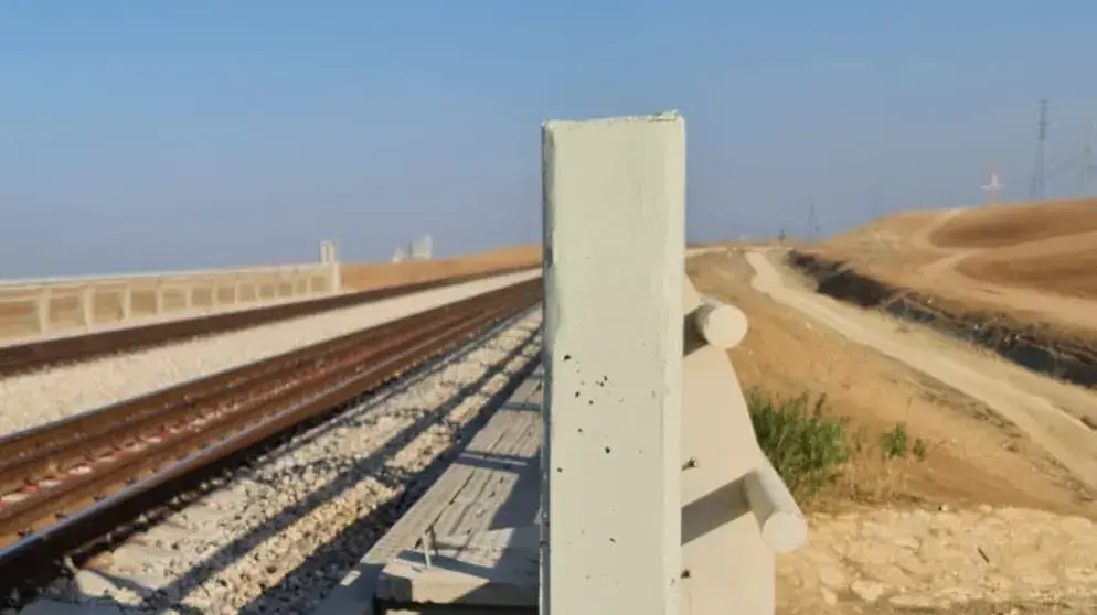 מאות מטרים של כבלי תקשורת נחתכו ונגנבו ממערכת האיתות של רכבת ישראל באזור להבים. 10 בדצמבר 2022 מאות מטרים של כבלי תקשורת נחתכו ונגנבו ממערכת האיתות של רכבת ישראל באזור להבים. 10 בדצמבר 2022