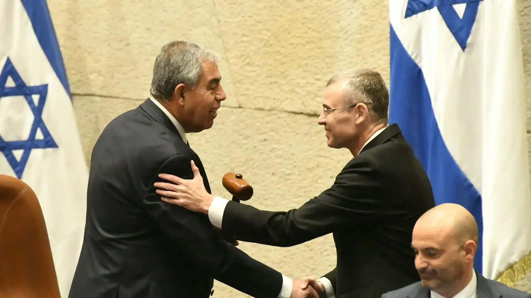 יריב לוין יו"ר הכנסת הזמני החדש 13 בדצמבר 2022 יריב לוין יו"ר הכנסת הזמני החדש 13 בדצמבר 2022
