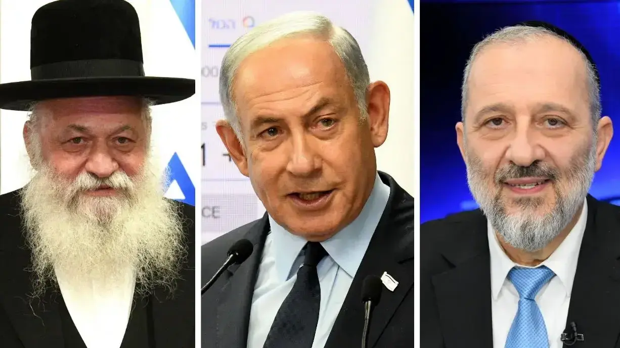 ממשלת נתניהו השישית, בתמונה: אריה דרעי, בנימין נתניהו ויצחק גולדקנופף.