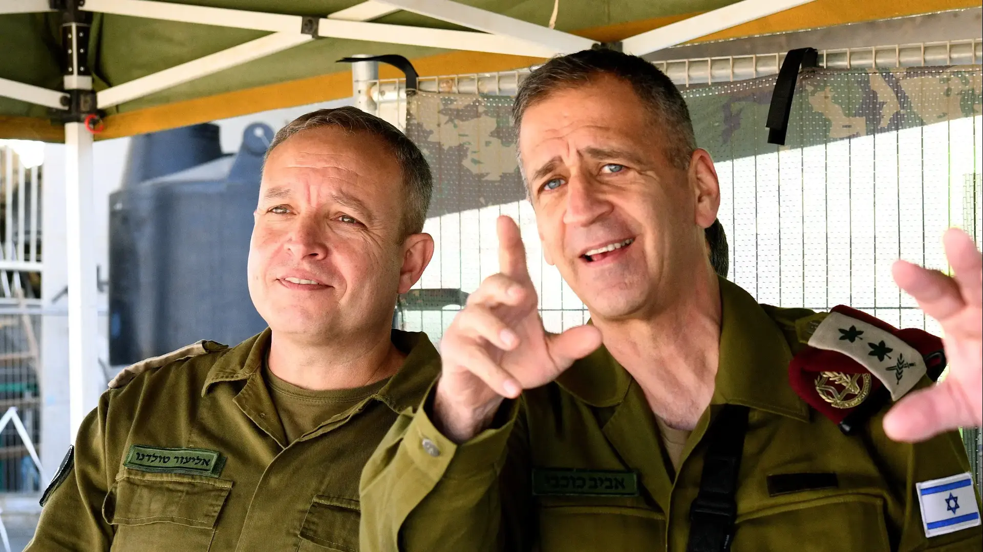 הרמטכ"ל אביב כוכבי ואלוף פיקוד דרום אליעזר טולדנו, צאלים, 15 בדצמבר 2022 הרמטכ"ל אביב כוכבי ואלוף פיקוד דרום אליעזר טולדנו, צאלים, 15 בדצמבר 2022