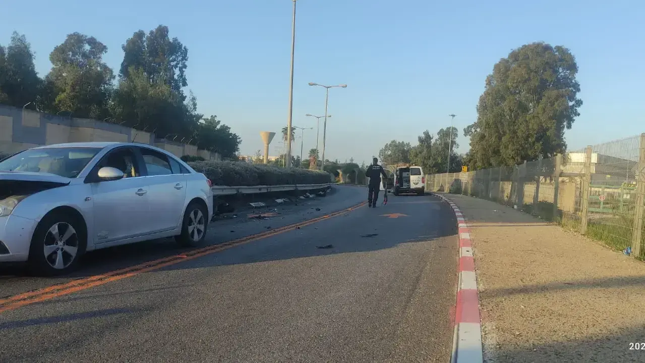 אישה נהרגה בתאונת דרכים ברחוב משה דיין בחיפה, 17 בדצמבר 2022 אישה נהרגה בתאונת דרכים ברחוב משה דיין בחיפה, 17 בדצמבר 2022