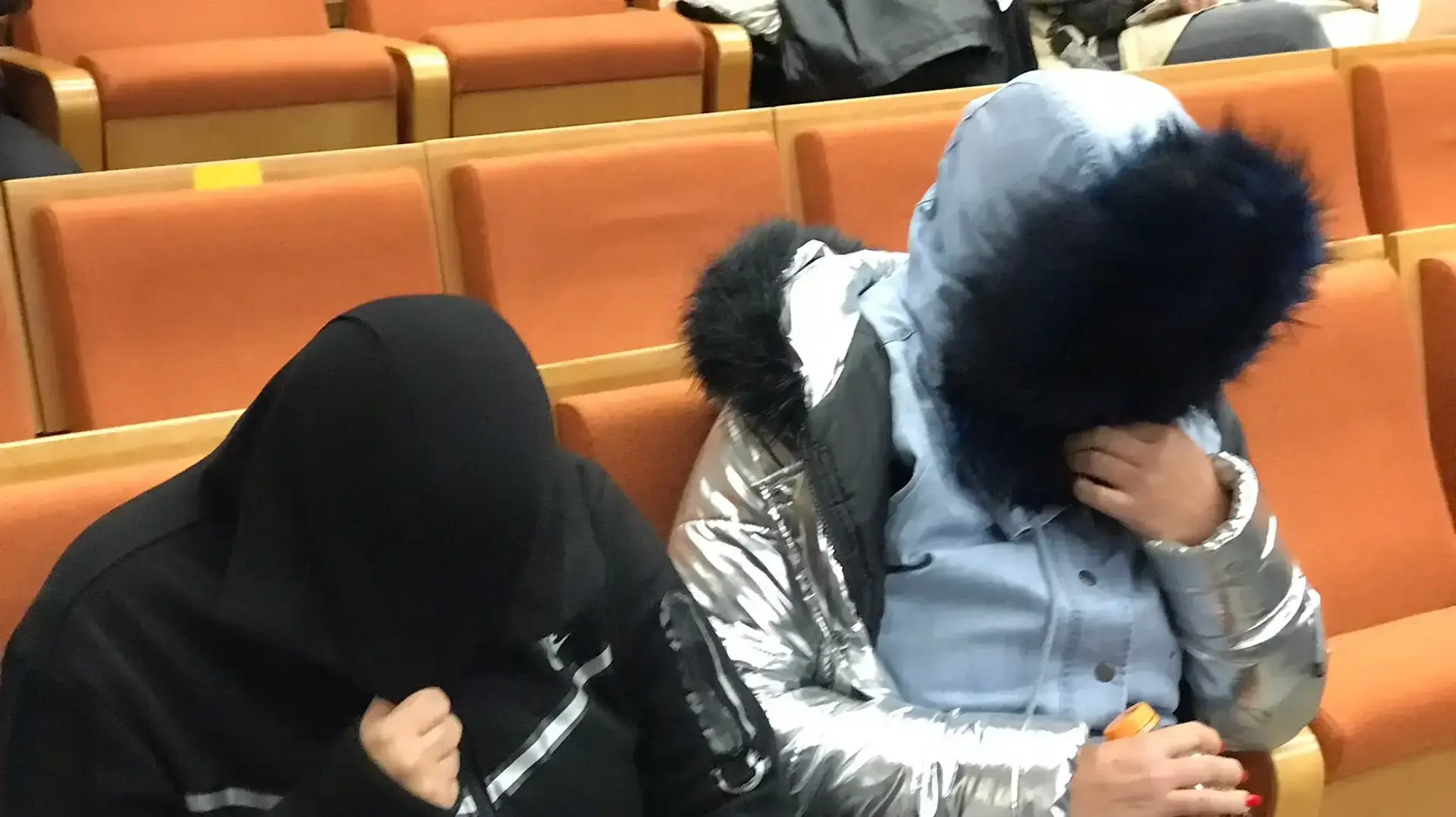 סייעות שהורשעו בהתעללות בגן בחולון נשלחו ל-8 ו-4.5 שנות מאסר 26 בדצמבר 2022 סייעות שהורשעו בהתעללות בגן בחולון נשלחו ל-8 ו-4.5 שנות מאסר 26 בדצמבר 2022