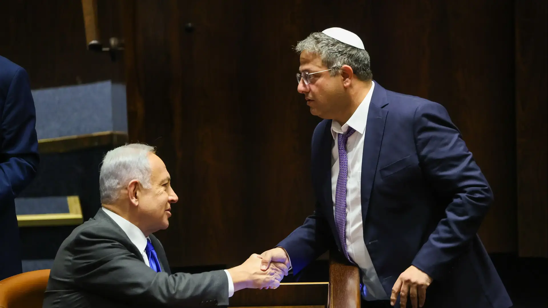 בנימין נתניהו, איתמר בן גביר, מליאת הכנסת, 28 בדצמבר 2022 בנימין נתניהו, איתמר בן גביר, מליאת הכנסת, 28 בדצמבר 2022
