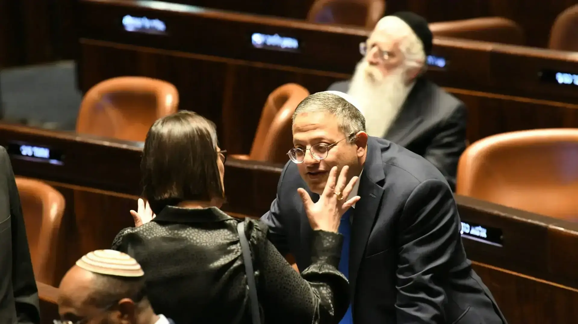 איתמר בן גביר, גלית דיסטל אטבריאן, דיון השבעת הממשלה, כנסת, 29 בדצמבר 2022 איתמר בן גביר, גלית דיסטל אטבריאן, דיון השבעת הממשלה, כנסת, 29 בדצמבר 2022