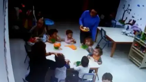 תיעוד מגן הילדים בטירת הכרמל, בו עבדה הגננת אירינה שקירובה, שהואשמה בהתעללות בילדים ונמלטה לאוזבקיסטן
