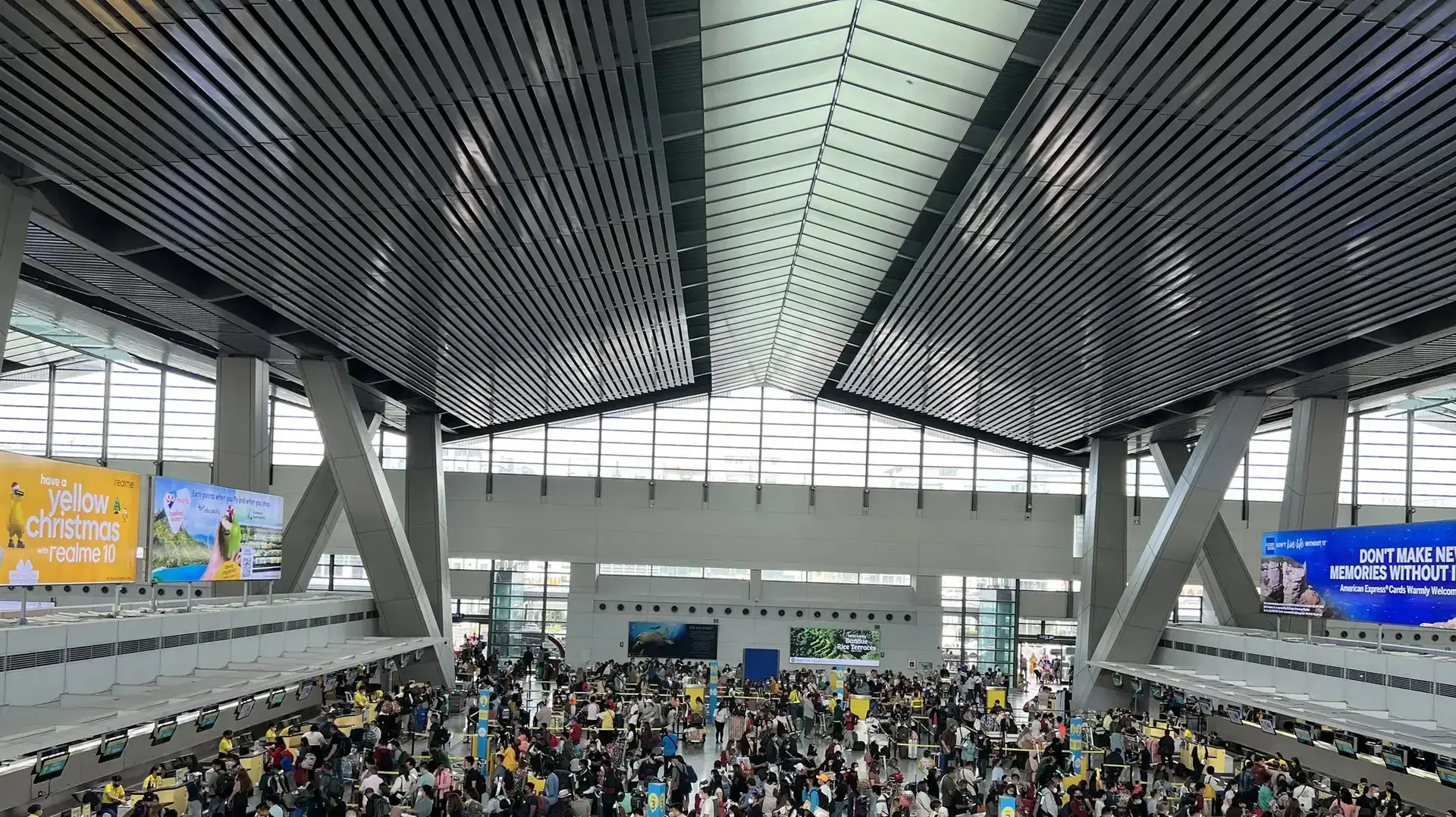 נמל התעופה הבינלאומי נינוי אקינו (MNL) לאחר הפסקת חשמל