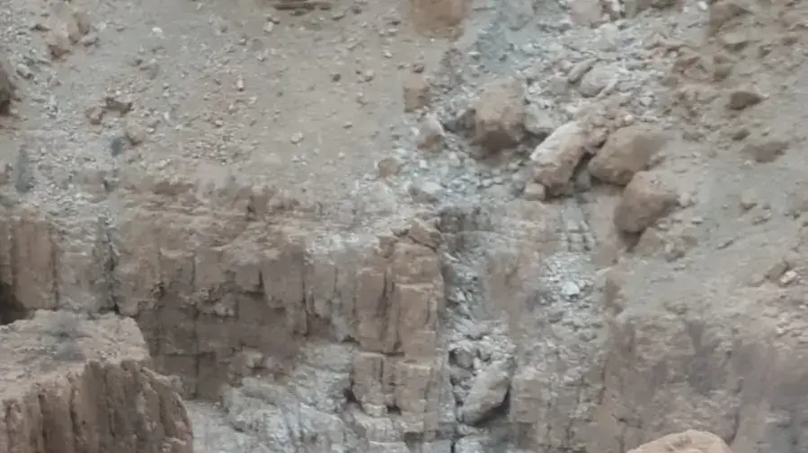 חילוץ תיירת שנפלה מגובה בים המלח. שני בינואר 2022 חילוץ תיירת שנפלה מגובה בים המלח. שני בינואר 2022