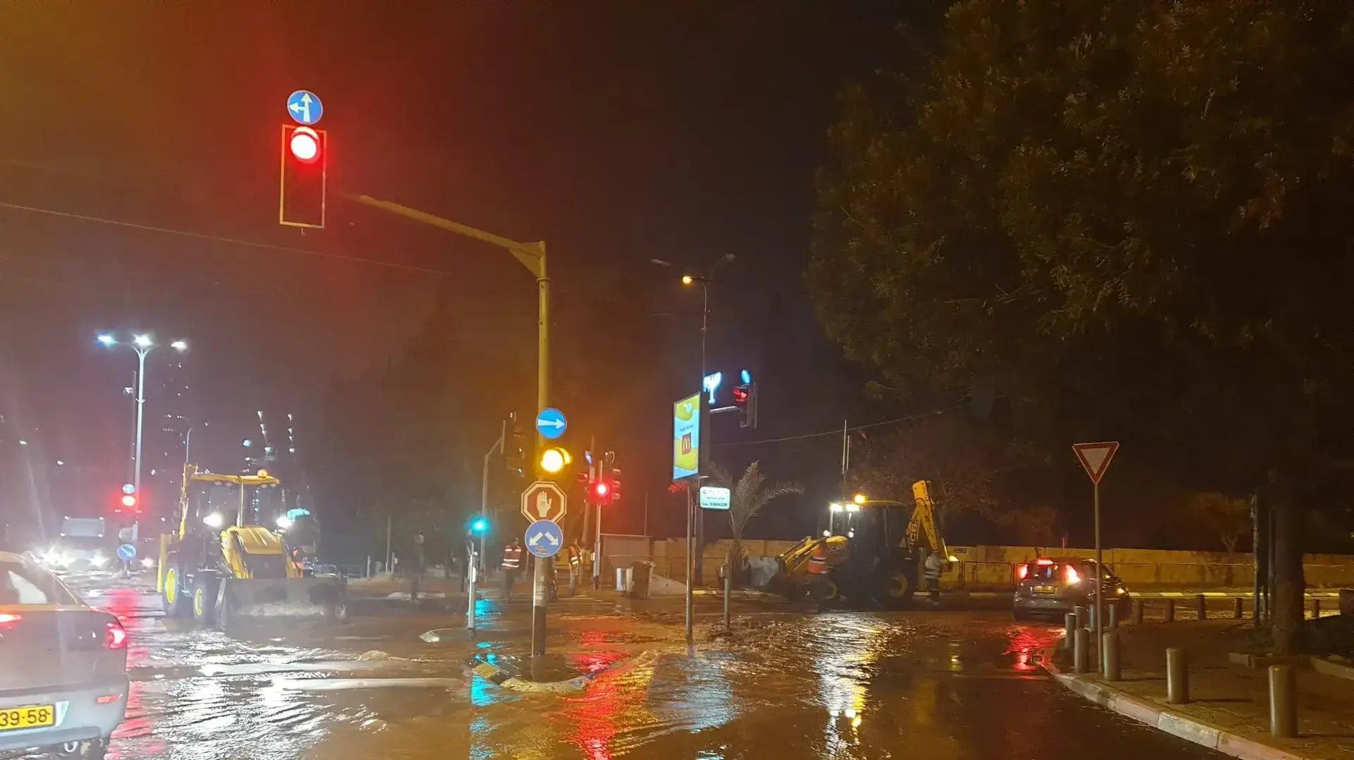 פיצוץ בצינור מים בתל אביב, 4 בינואר 2023